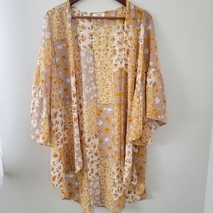 Umgee Flowy Patchwork Floral Kimono-Large